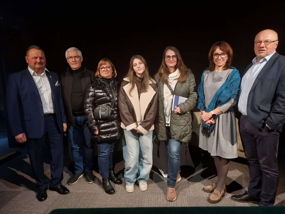 Na zdjęciu dr Joanna Kuriańska-Wołoszyn, prof. AJP dr Arkadiusz Wołoszyn oraz goście.